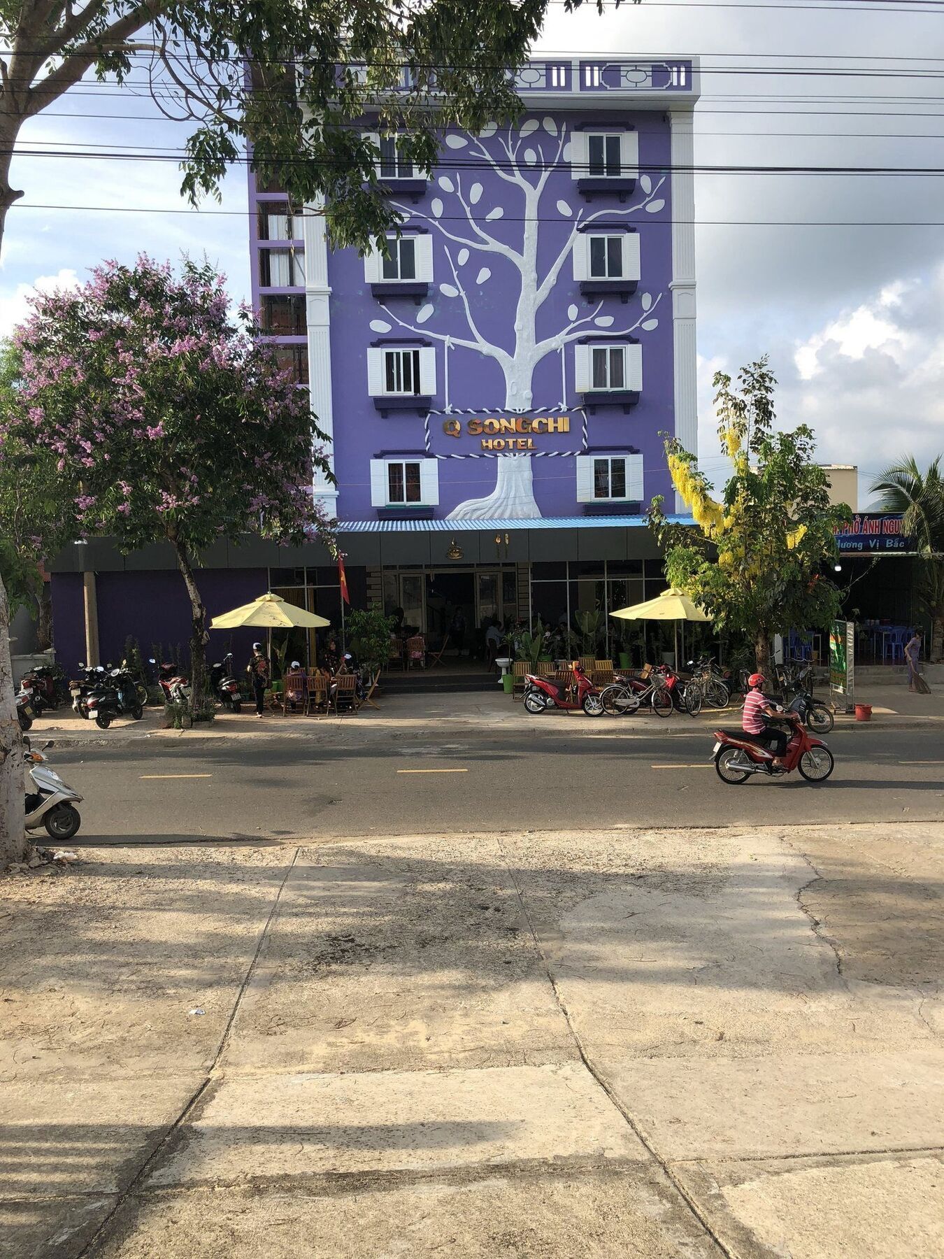 Q Songchi Hotel Chi Khu Co Ong Exterior foto